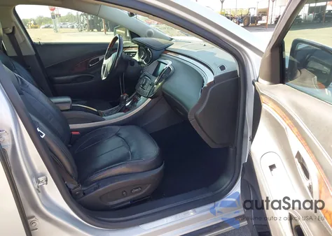 2010 Buick Lacrosse Cxs z USA, uszkodzony, nr VIN 1G4GE5EV4AF108990